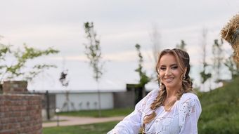 Stana Stepănescu spune adevărul despre soțul ei după ce urmăritorii au crezut că s-au despărțit. Motivul pentru care bărbatul nu a apărut în ultimul videoclip: “Am avut un incident neplăcut.”