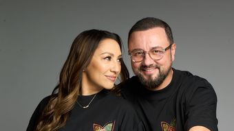 Cătălin Măruță, dezvăluiri despre veniturile soției sale, Andra. Cât câștigă artista după un concert la Sala Palatului: “Aproape aduci bani de acasă!”