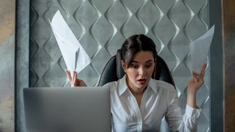 4 semne zodiacale riscă să piardă o sumă mare de bani până pe data de 31 mai 2026