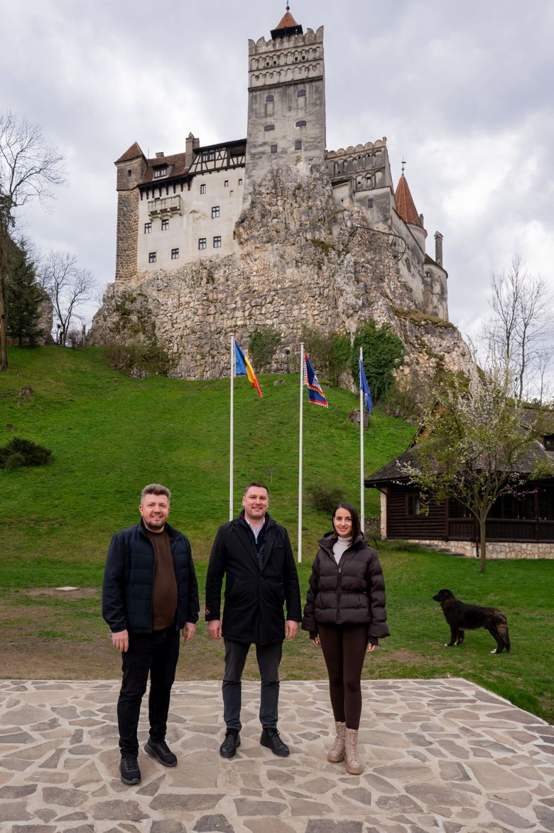 Duminică, de la ora 14:30, la ”Asta-i România!”, Mutați la țară