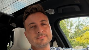 Prin ce schimbare radicală a trecut Valentin Sanfira după divorțul de Codruța Filip și ce a făcut artistul cu apartamentul din Capitală: „Sunt supărat.”
