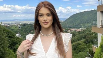 A trecut un an fără Teodora Marcu. Cum arată mormântul tinerei ucise și ce gest a făcut familia pentru ea