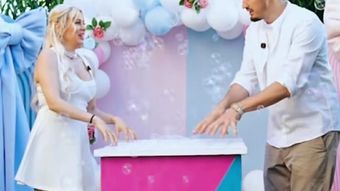 Anisia Gafton a dezvăluit sexul bebelușului de 1 iunie! Actrița și soțul ei sunt în culmea fericirii: “Ridicăm cutia și aflăm viitorul nostru.”
