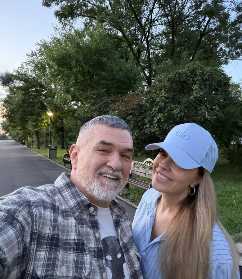Leonard și Monica Doroftei