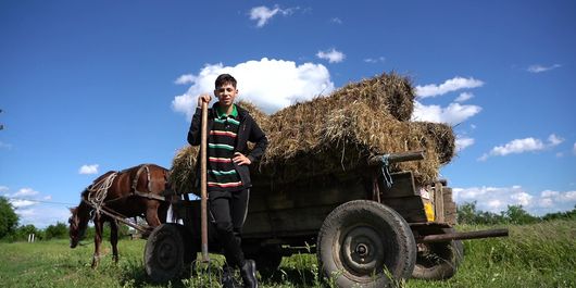 Duminică, de la ora 14:30, în ”Asta-i România!”,    Ștefan – ”arhitectul” propriului destin