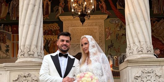 FOTO Primele imagini de la nunta Simonei Trașcă. Sânziana Buruiană a șocat cu ținuta ei aleasă la petrecere