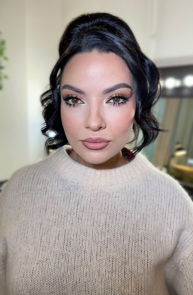 Anca Dinicu