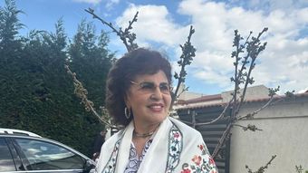 Irina Loghin, despre colecția de costume populare. Cum reușește artista să se mențină și la ce nu a renunțat, chiar dacă are dureri: 