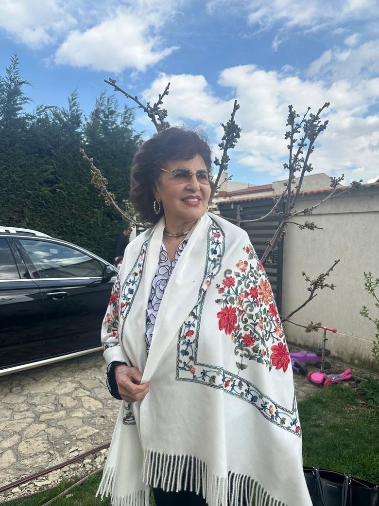 Irina Loghin