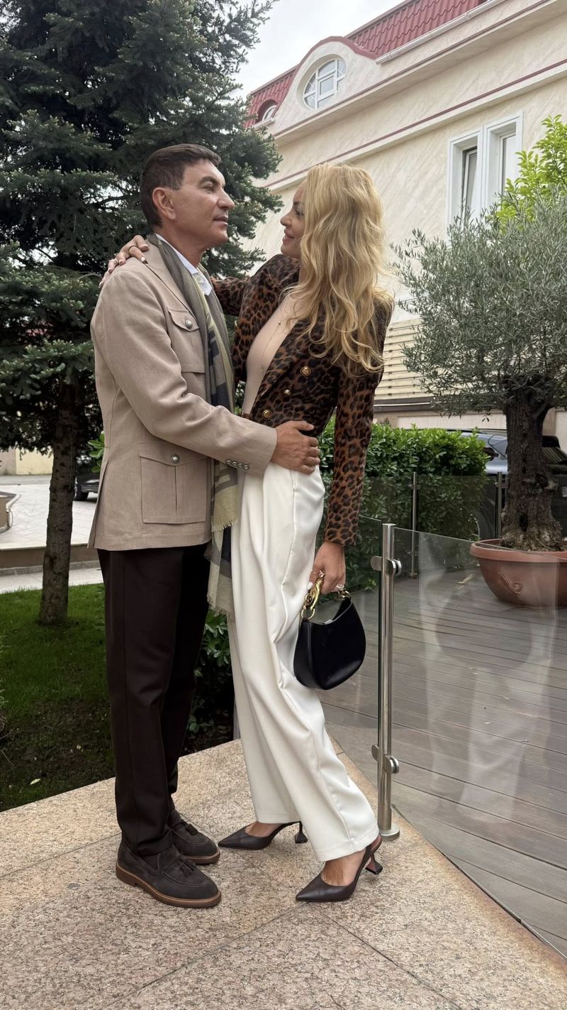 Valentina Pelinel și Cristi Borcea