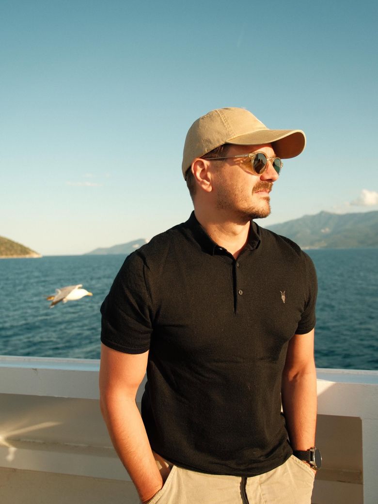Mihai Petre