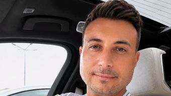 Valentin Sanfira, mesaj emoționant după ce a lansat o nouă melodie: „Există povești care se scriu în tăcere.”