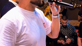 Jador a izbucnit în plâns. Ce l-a făcut pe artist să reacționeze așa: “Toate astea în 10 ani.”