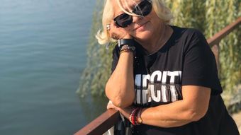 VIDEO Mirabela Dauer, despre momentul în care i-a fost luat copilul. Amintirile durerose ale artistei dintr-o fostă căsnicie: “Aveam nouă procese pentru un divorț.”