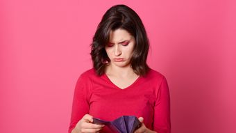 Horoscop 5 iulie 2026: O zodie va lua o decizie nepotrivită legată de bani