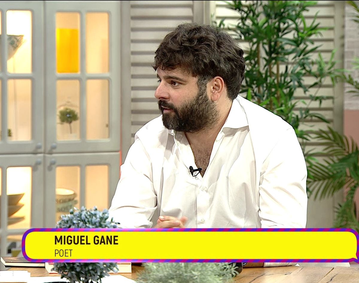 Românul Miguel Gane, unul dintre cei mai cunoscuţi scriitori contemporani de limbă spaniolă, confesiuni emoționante, în emisiunea „Follow us!”: “Trăiesc între două lumi!”