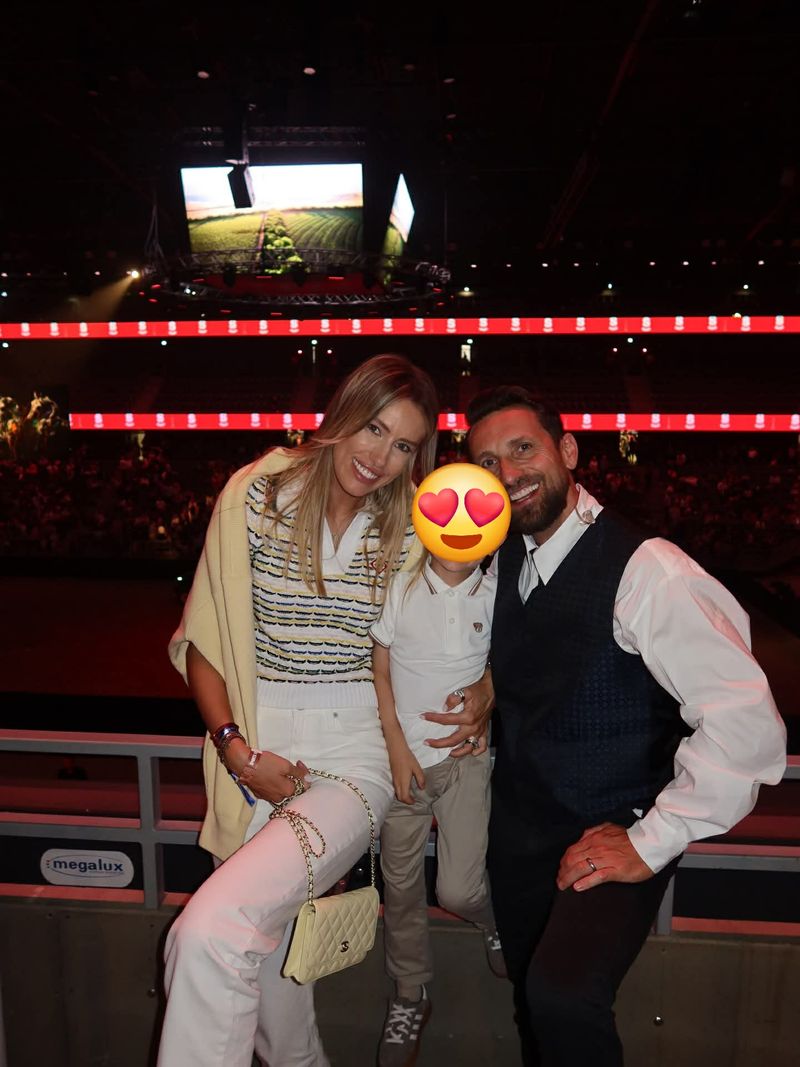 Gabriela, Dani Oțil și fiul lor