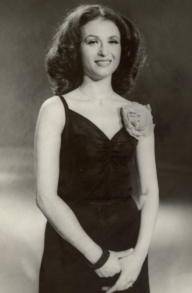 Angela Similea 