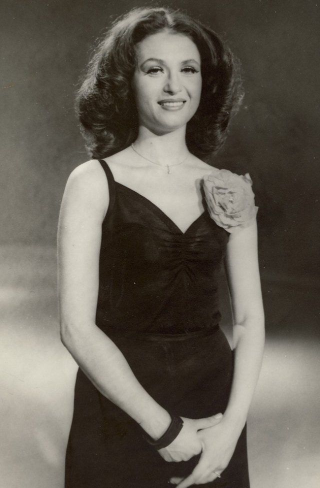 Angela Similea 