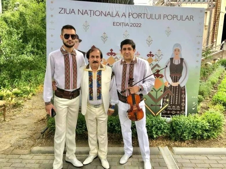 Nicolae Botgros, fiul și nepotul