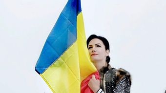 De ce poartă Viorica Macovei bundiță vara și cât costă această piesă vestimentară din ținuta ei: „Este lucrată cu foarte multă migală.”