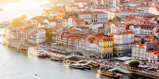 (P) Porto, farmecul unui oraș care te cucerește discret