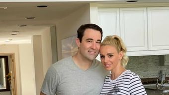 Ce spune Catrinel Sandu despre căsnicia cu soțul ei, Steve Schroeter și ce dezvăluiri a făcut din viața de familie: “Mai există un pic de foc.”