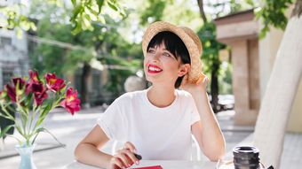 Horoscop 23 iulie 2026: O oportunitate profesională promițătoare se întrevede la orizont!