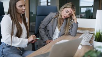 Horoscop 25 iulie 2026: O zodie va avea parte de un conflict la locul de muncă