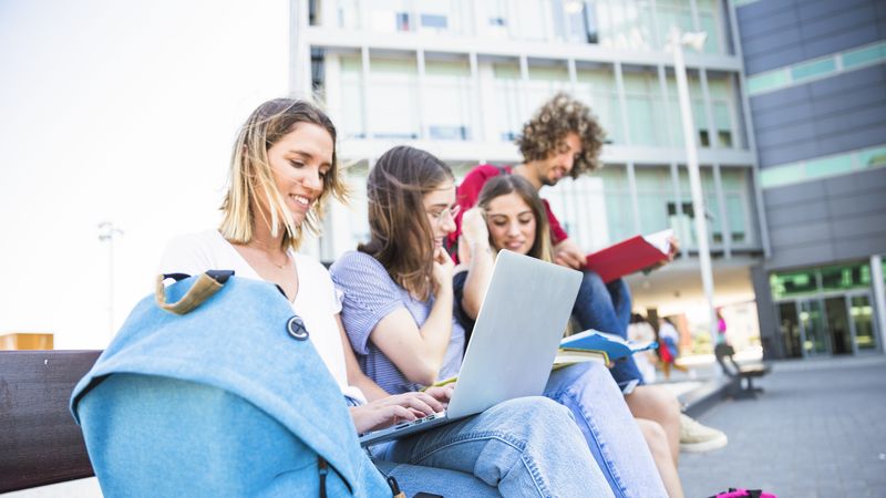 &Icirc;nscriere facultate 2026