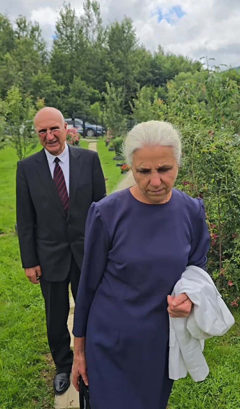 Părinții gemenilor Graur