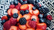 Meniul „Light & Fresh” de august: 5 cine rapide, gata în 15 minute, ideale pentru zilele în care refuzi să dai drumul la aragaz