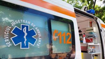 Un bebeluș a murit după ce ar fi căzut din pătuț. Filmul tragediei care a îndoliat o întreagă comunitate