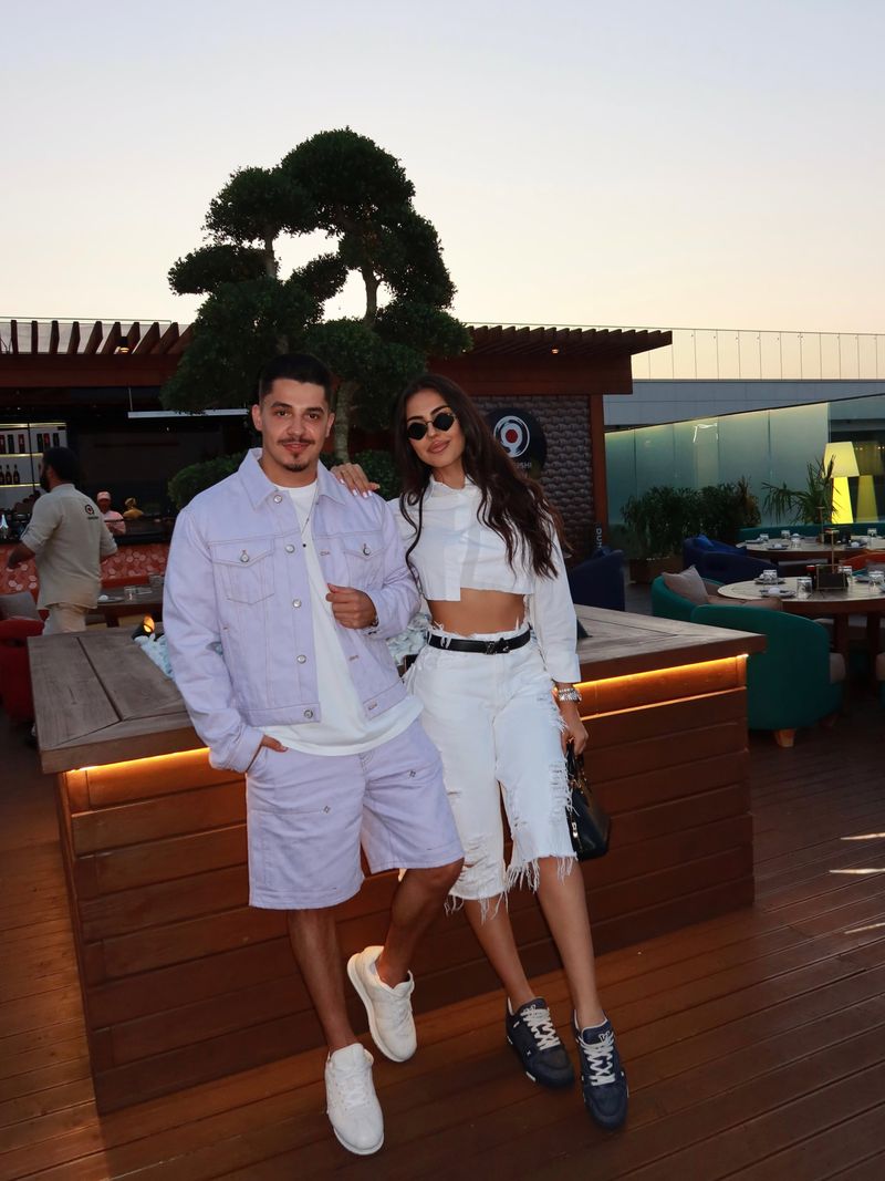Bogdan de la Ploiești și Vanessa
