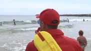 Bărbat resuscitat pe plajă