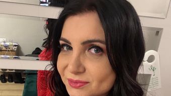 Momente de panică pentru Carmen Șerban după ce a căzut cu mașina într-o groapă. Ce s-a întâmplat cu artista: „M-am speriat foarte tare.”