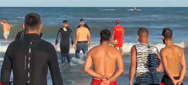 Frați morți la mare