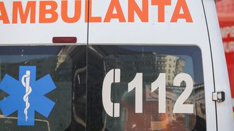 Crimă de nedescris la Comănești. Un bărbat este suspect că și-ar fi ucis soția și cumnata, apoi ar fi încercat să-și ia viața: 