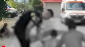 Reacție șocantă a unei fete de 13 ani. Tânăra și-a înjunghiat tatăl pentru a o scăpa pe mamă de la moarte