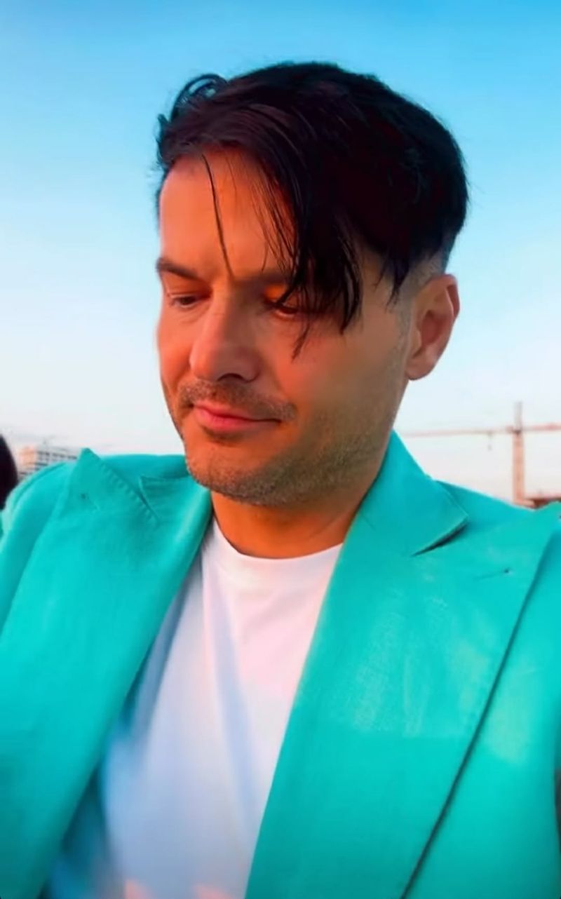Liviu V&acirc;rciu