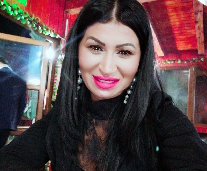 Ramona Manole