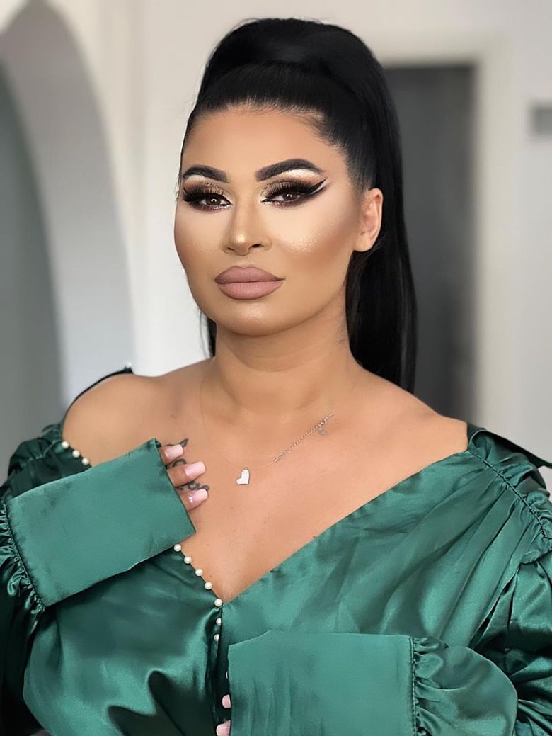 Ramona Manole