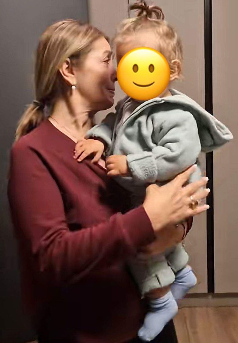 Mama lui Armin Nicoară și nepotul
