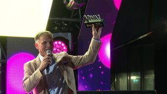 Dan Negru, premiat la „VIVA! Influencers Party”