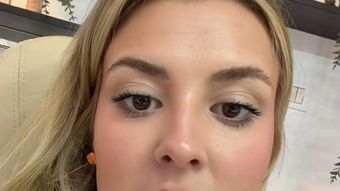 Influencerița Lorena Popa, un an fără un dinte din față. Ce s-a întâmplat și când va putea să zâmbească larg din nou: “Mă uit la mine așa pentru ultima dată.”
