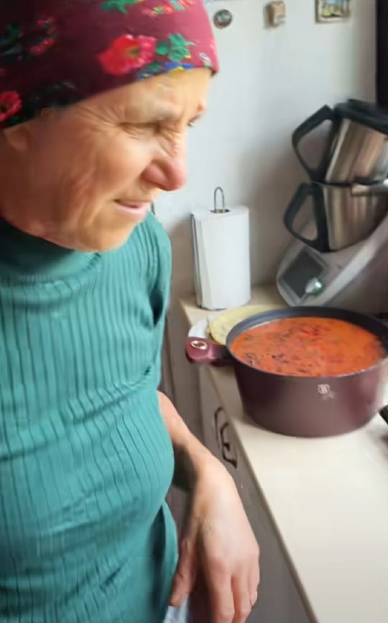 Mama gemenilor Graur