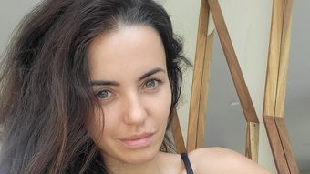 Ți se rupe sufletul! Ce au pus copiii Mădălinei Apostol pe coroana adusă la căpătâiul mamei lor