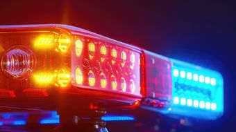 Sfârșit tragic pentru o adolescentă de 13 ani, găsită fără suflare de către un vecin într-un imobil: „S-a comportat normal, a plecat la finalul orelor de curs.”