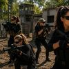 (P) Ce c&acirc;știgă o femeie c&acirc;nd &icirc;ncepe să joace airsoft &mdash; dincolo de adrenalină
