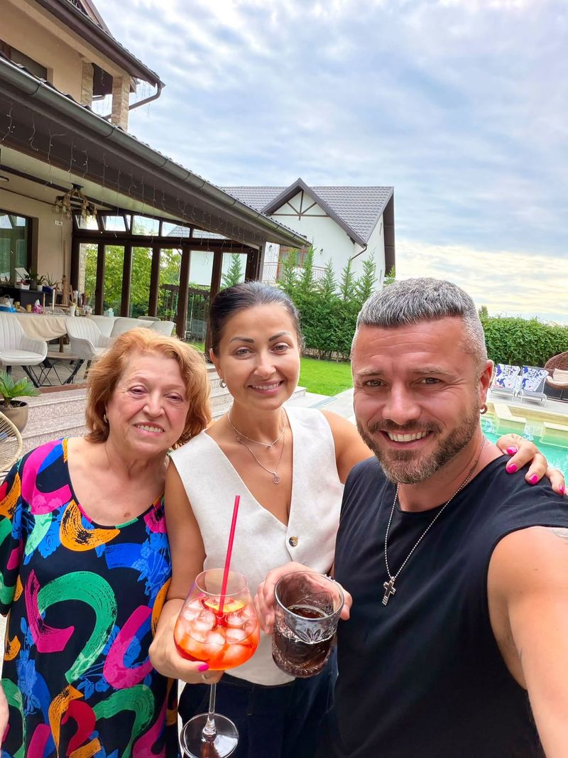 Tavi Clonda, mama lui și Gabriela Cristea